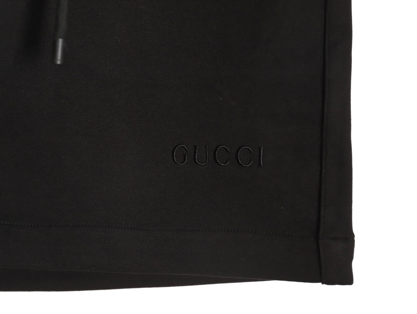 G*u*i guc shorts