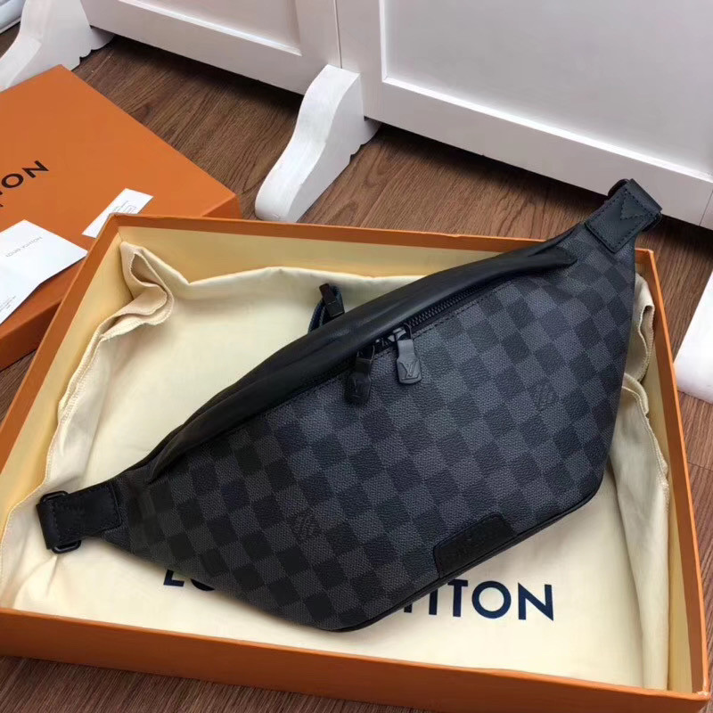 LV DISCOVERY BUMBAG N40187