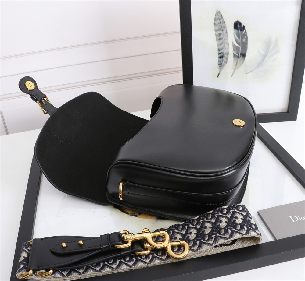 large D*or bobby bag black box calfskin