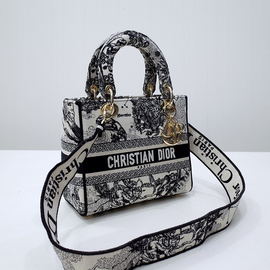 medium D*or lady d-lite bag  24 x 20 x 11 cm