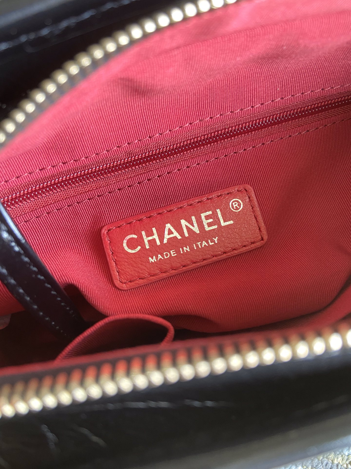 Ch*el gabrielle small black with shoulder strap letters 20 x 15 x 8cm