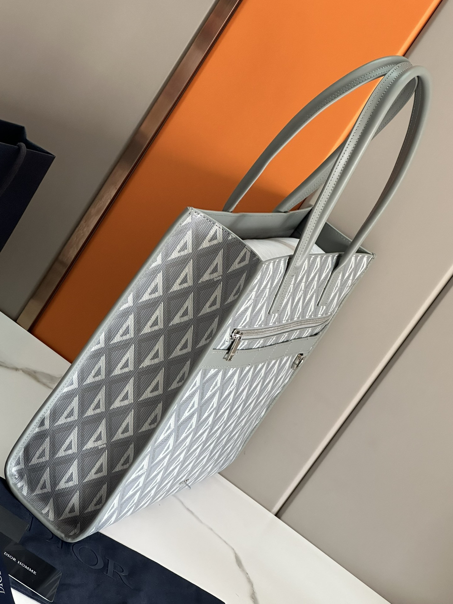 D*or safari tote bag gray in grained calfskin 15.5 x 14 x 4.5 inches