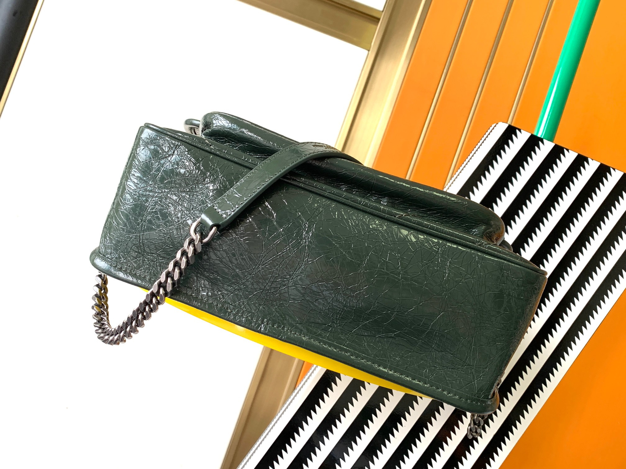 Y*L niki medium in vintage leather dark green 11 x 7.8 x 3.3 inches