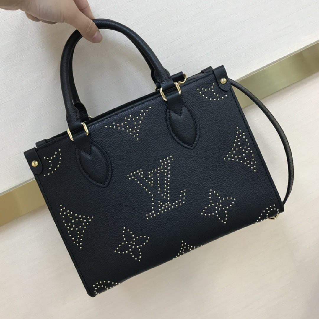 LV M46733 OnTheGo PM 25 x 19 x 11.5 cm