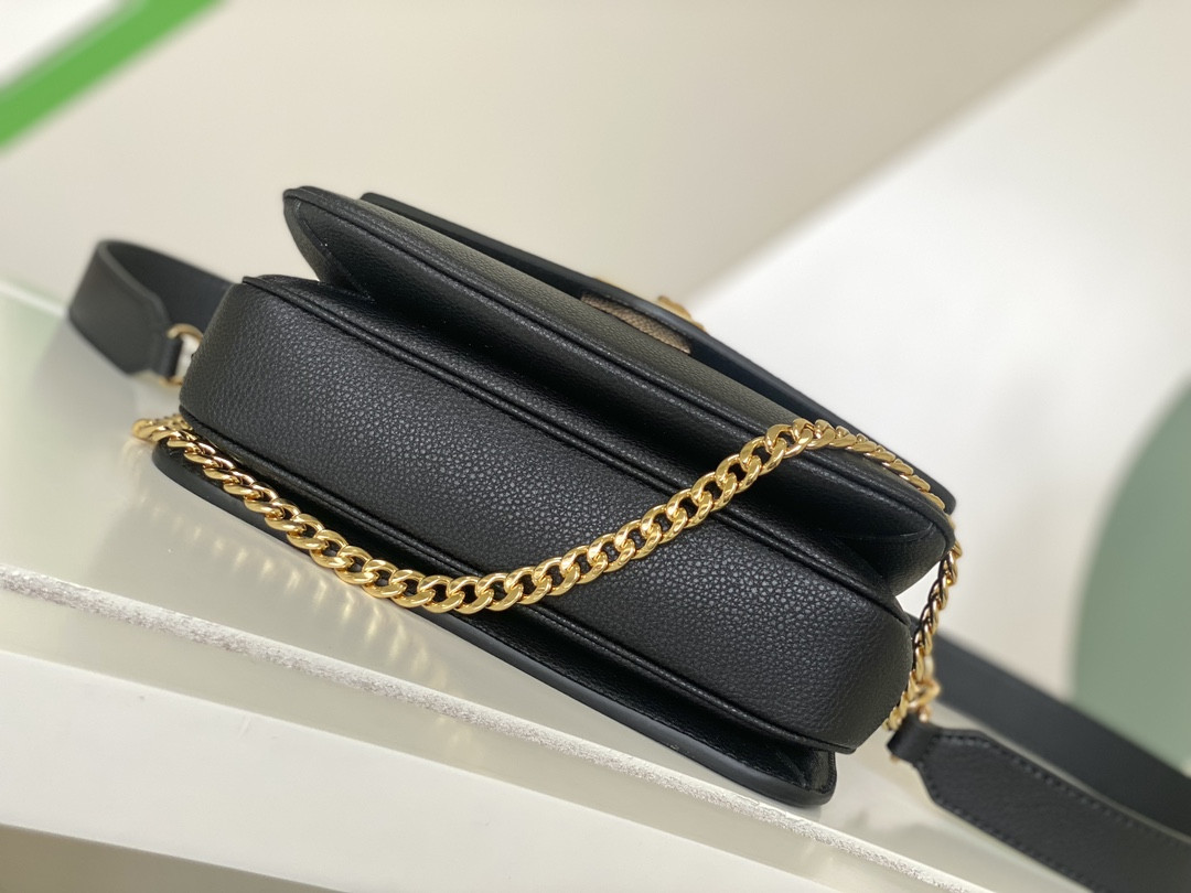 LV M22735 Oxford 8.7 x 6.3 x 3.7 inches