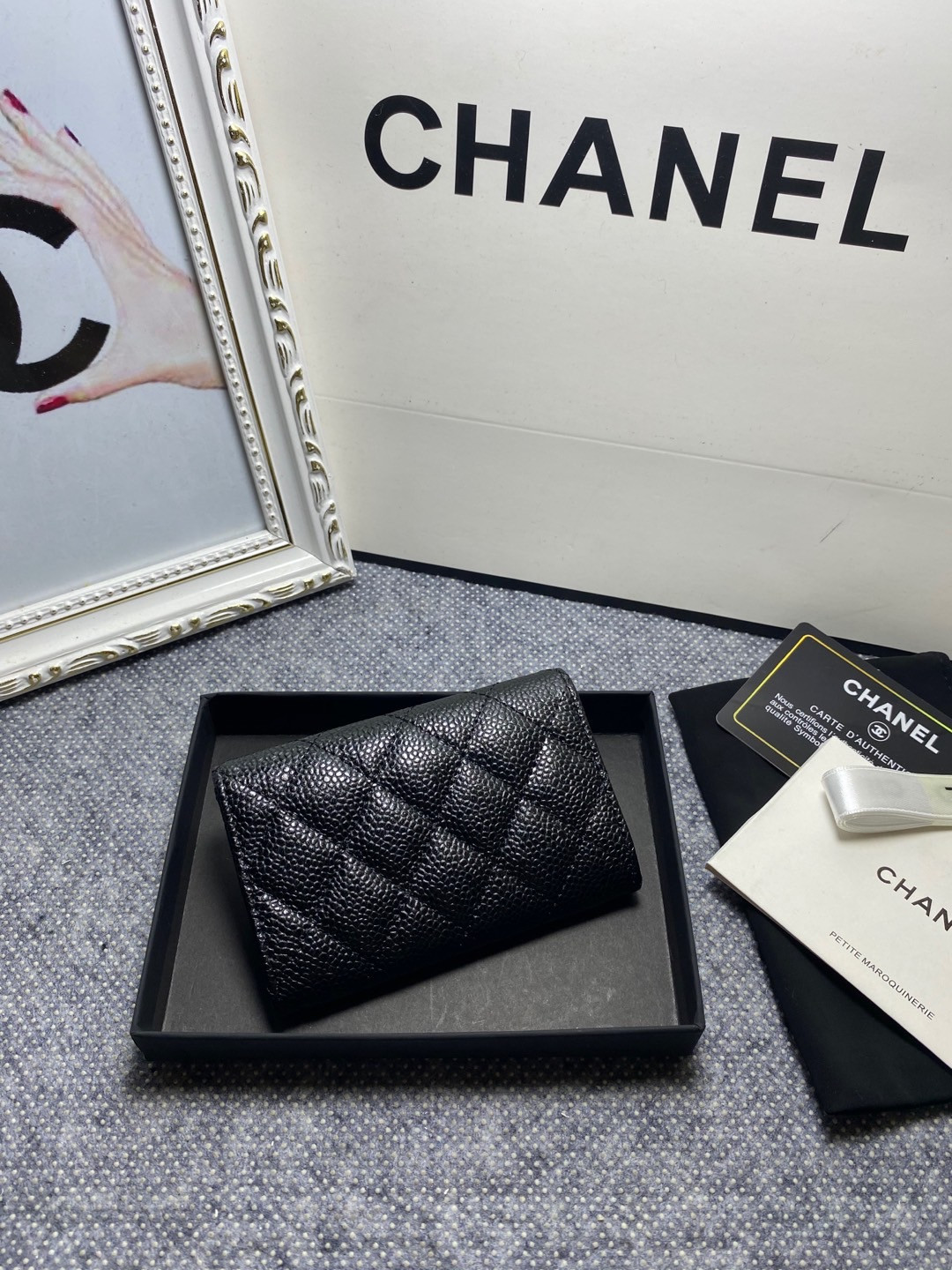 Ch*el card holder 11.3 x 7.5 x 2.5 cm