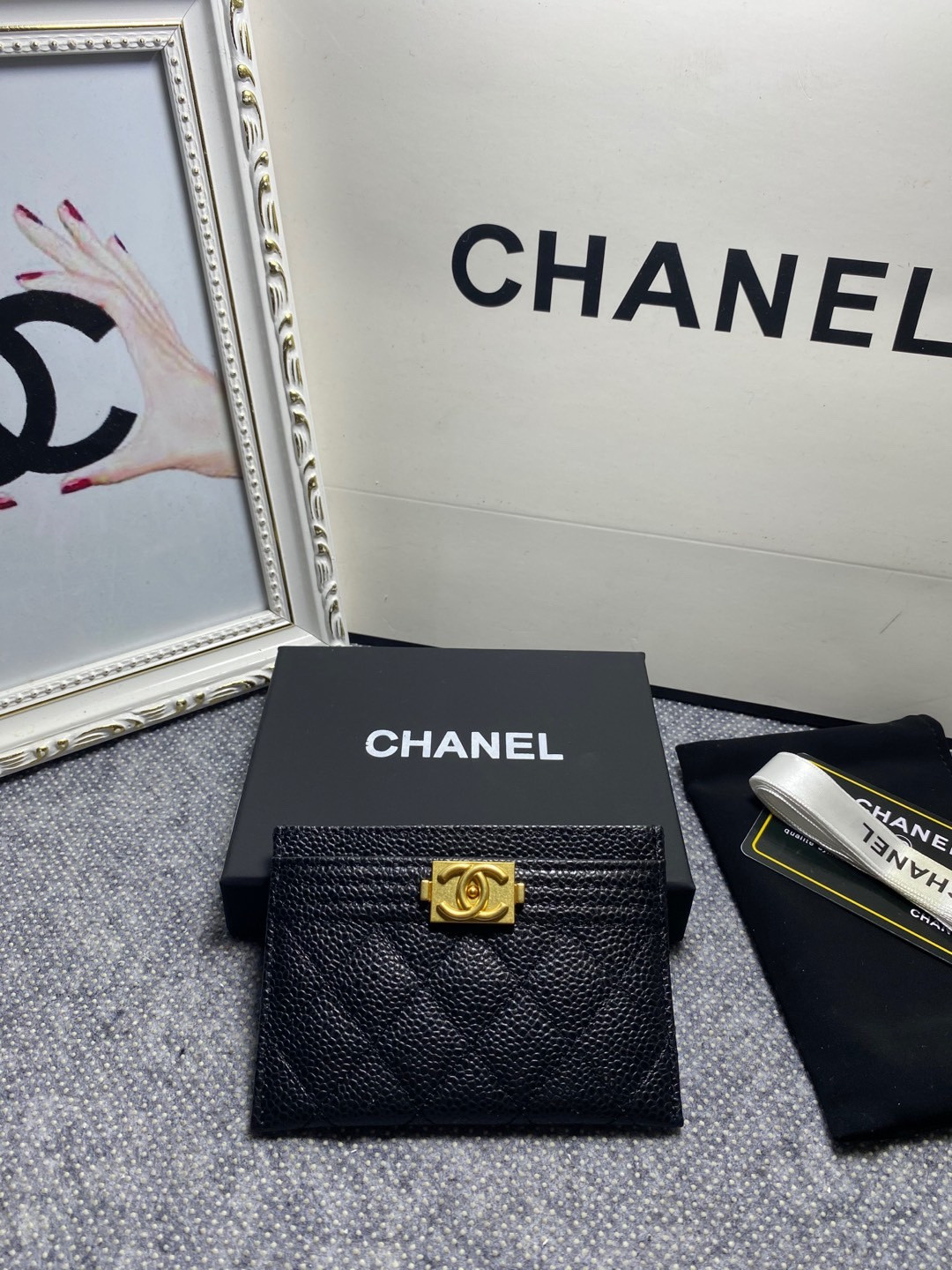 Ch*el card holder 10cm