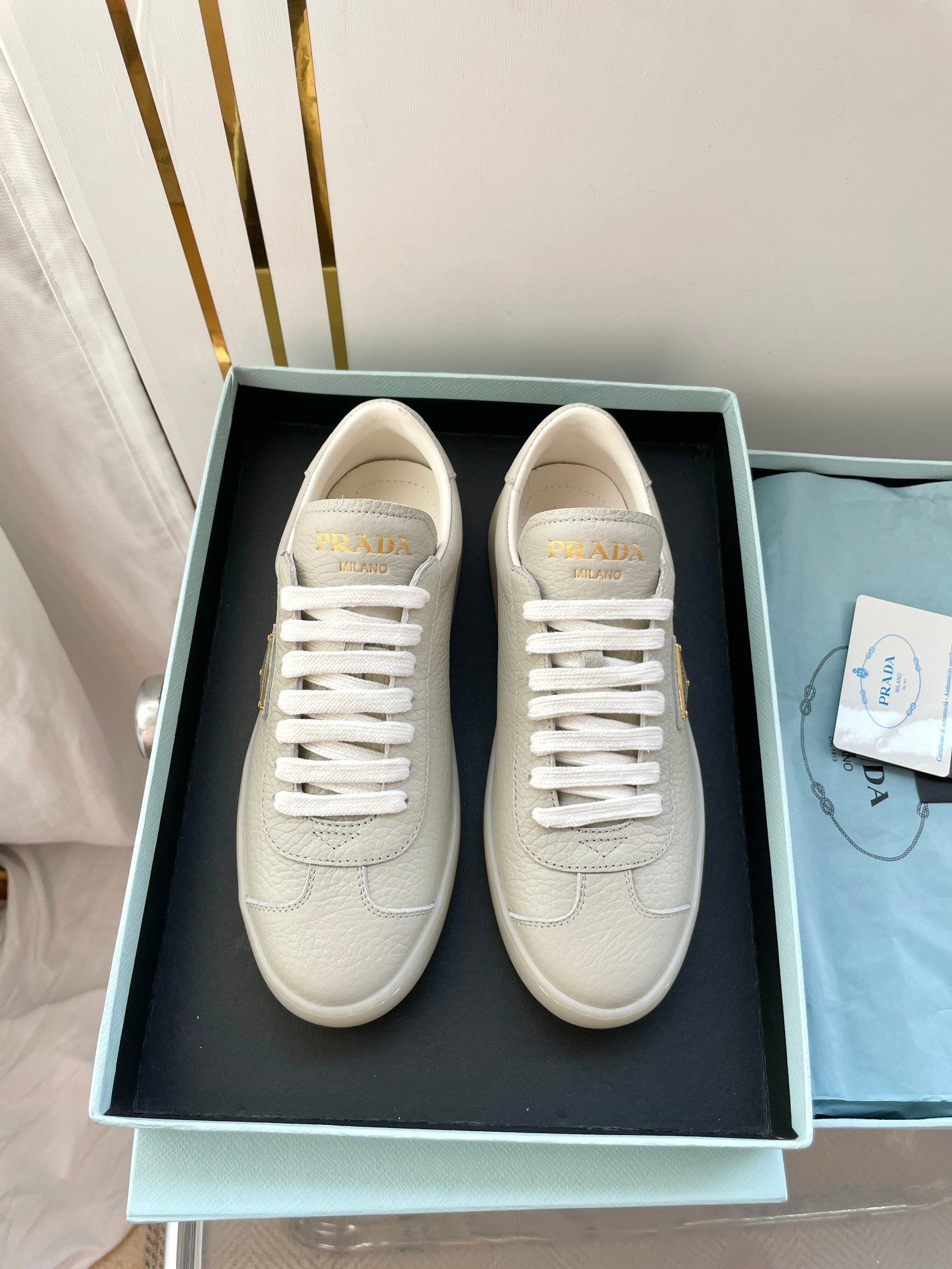 ua Pra*a downtown nappa leather sneakers