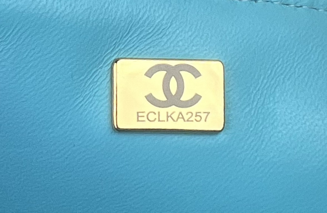 Ch*el classic 11.12 handbag  tweed & gold-tone metal 6 × 9.9 × 2.5 in