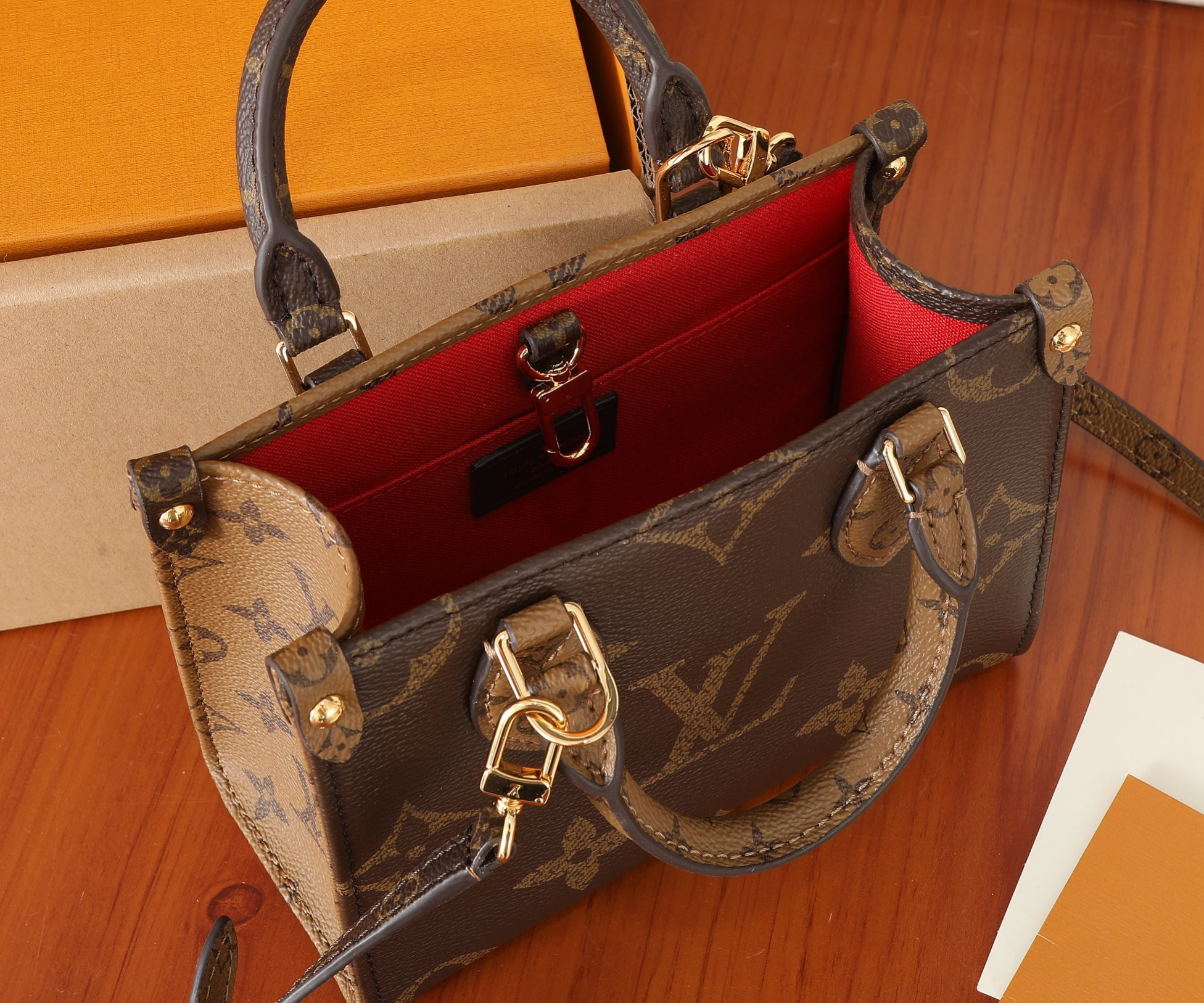 LV  OnTheGo BB M46839 7.1 x 5.9 x 3.3 inches