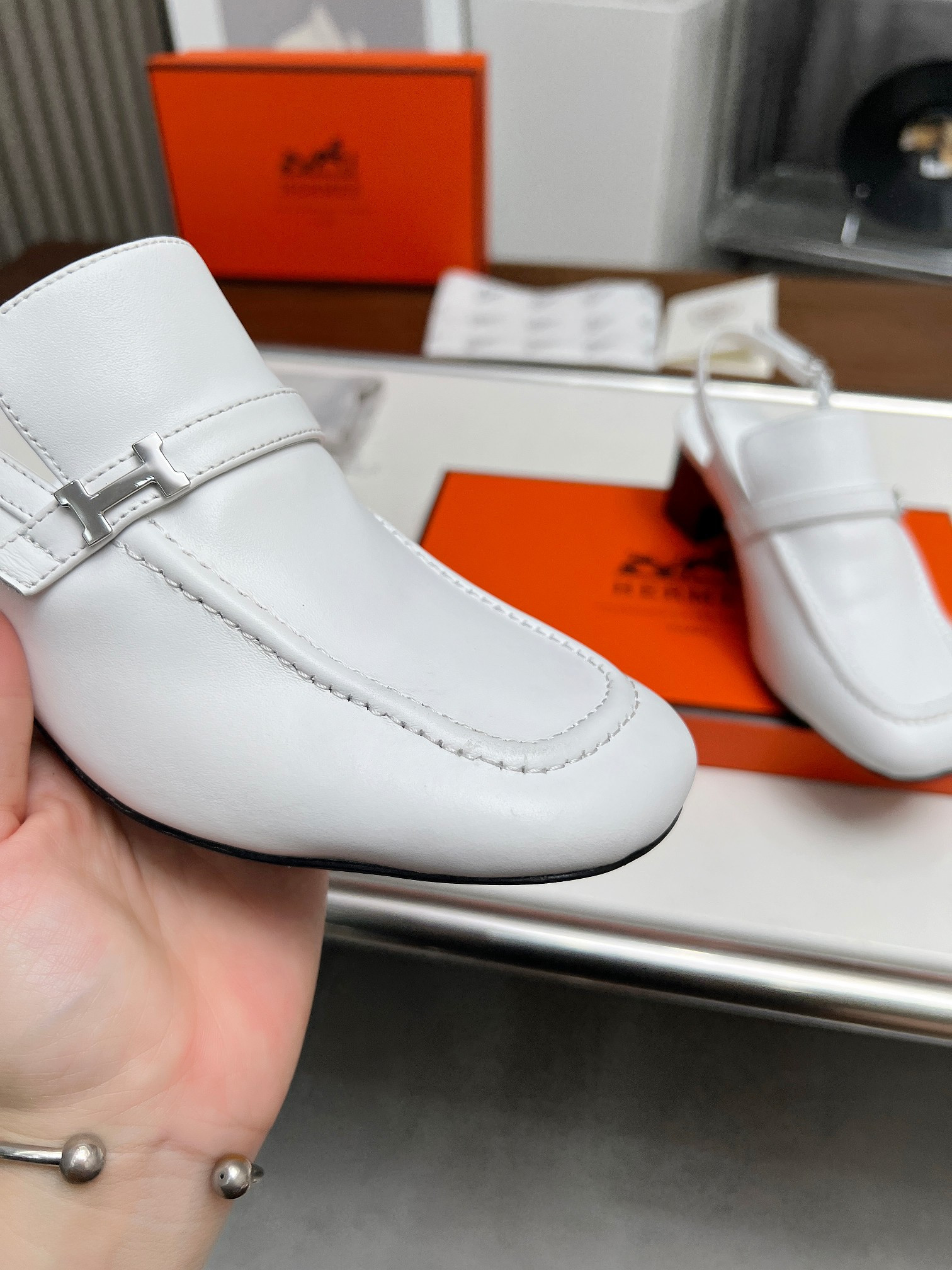 ua H**me5 infinie 50 pump