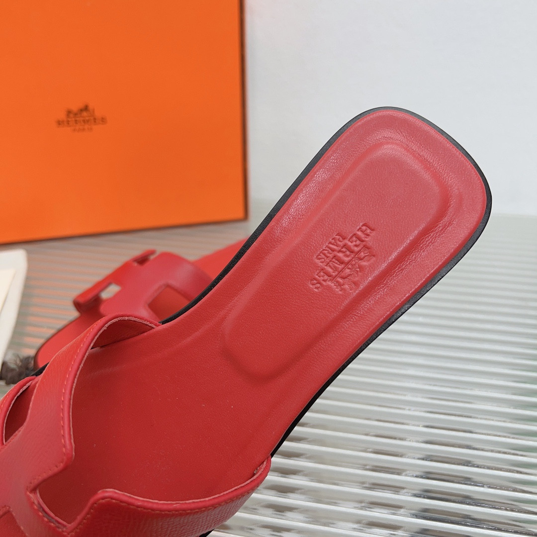 ua H**me5 oran sandal