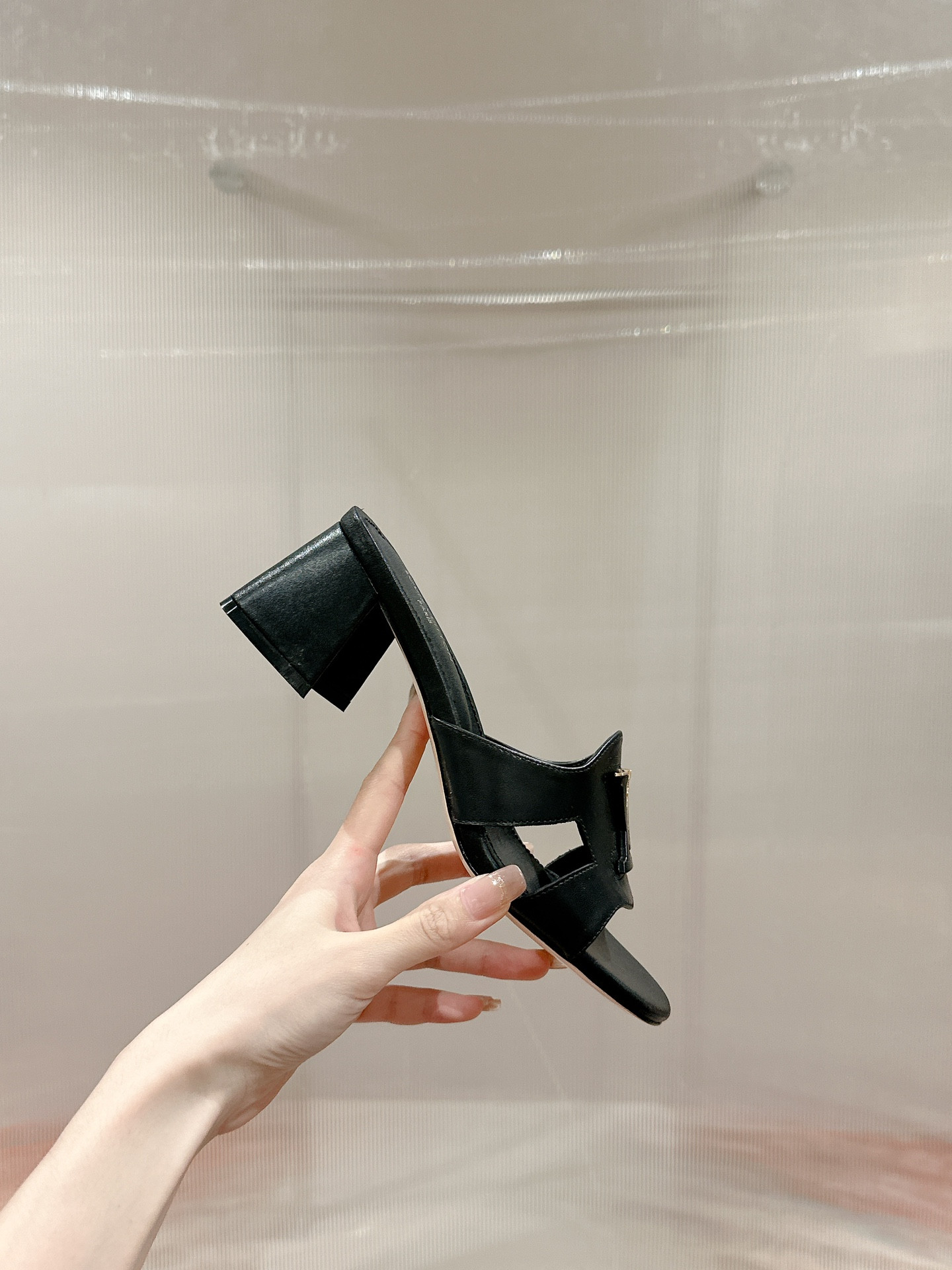 UA LV Heeled Mule