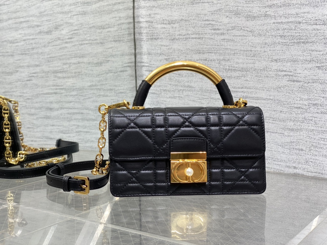 D*or small D*or ange bag black macrocannage calfskin 20 x 12 x 5 cm