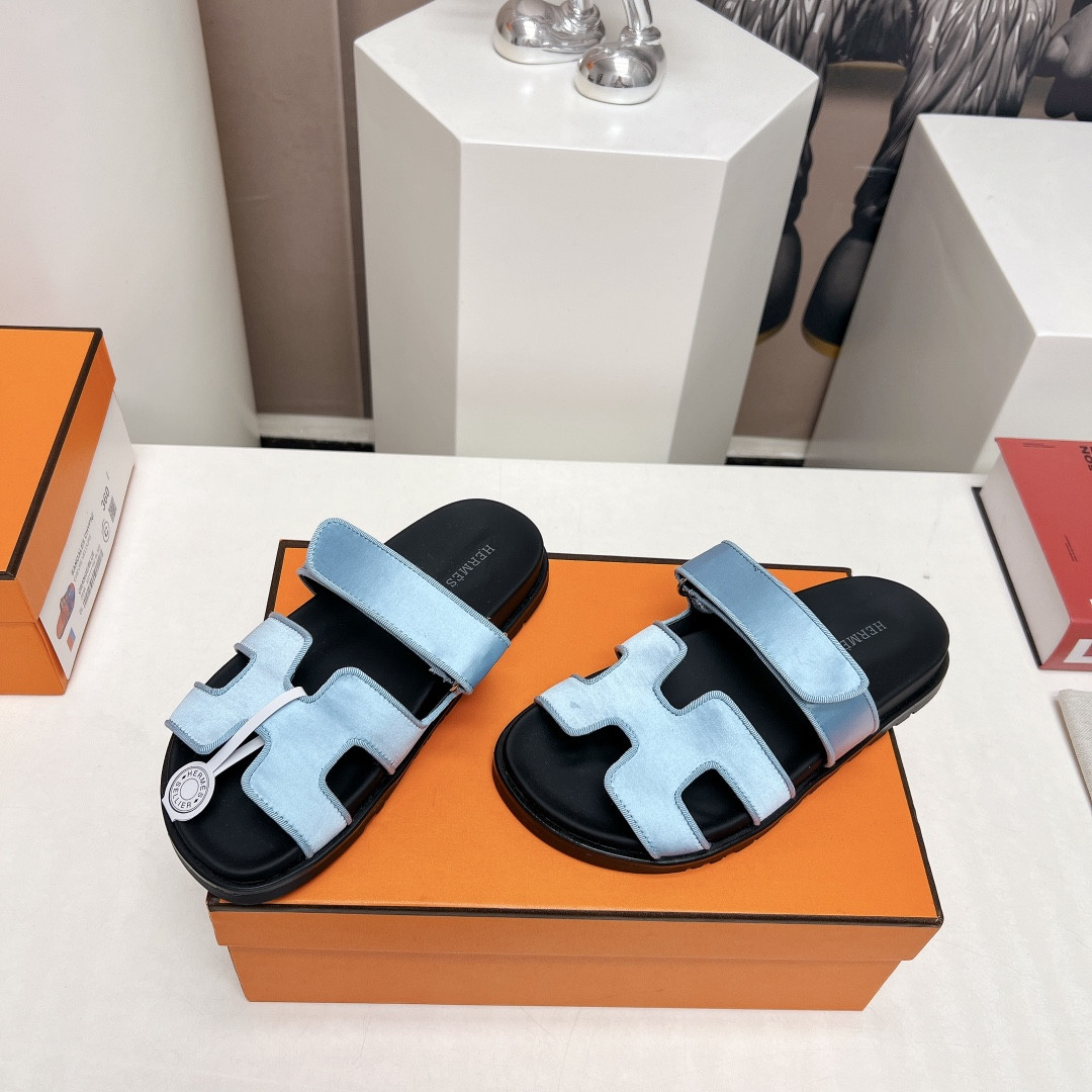 ua H**me5 chypre sandal