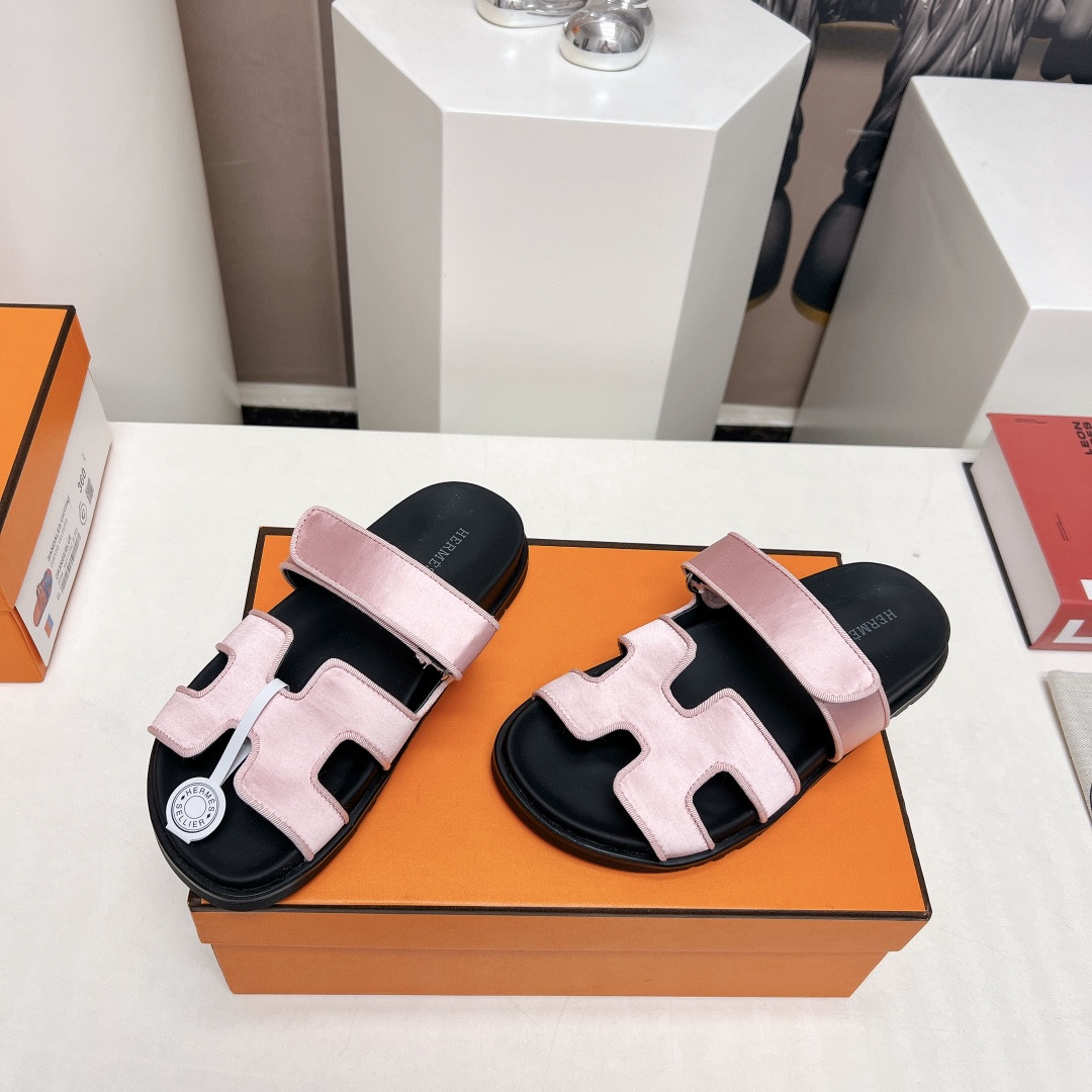 ua H**me5 chypre sandal