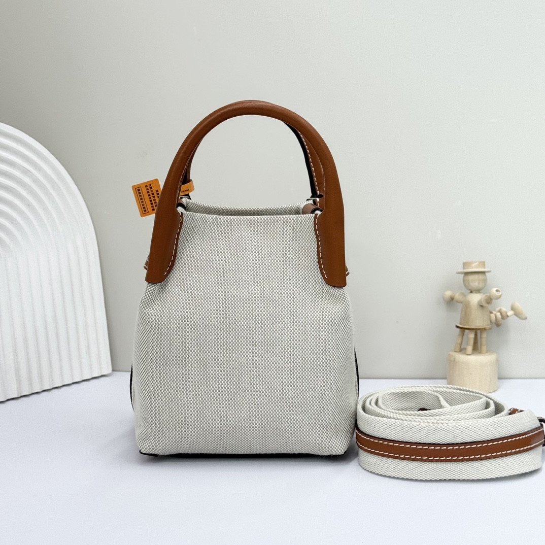 L**o p*ana micro bale bag  cotton, linen 23 x 16 x 14 cm