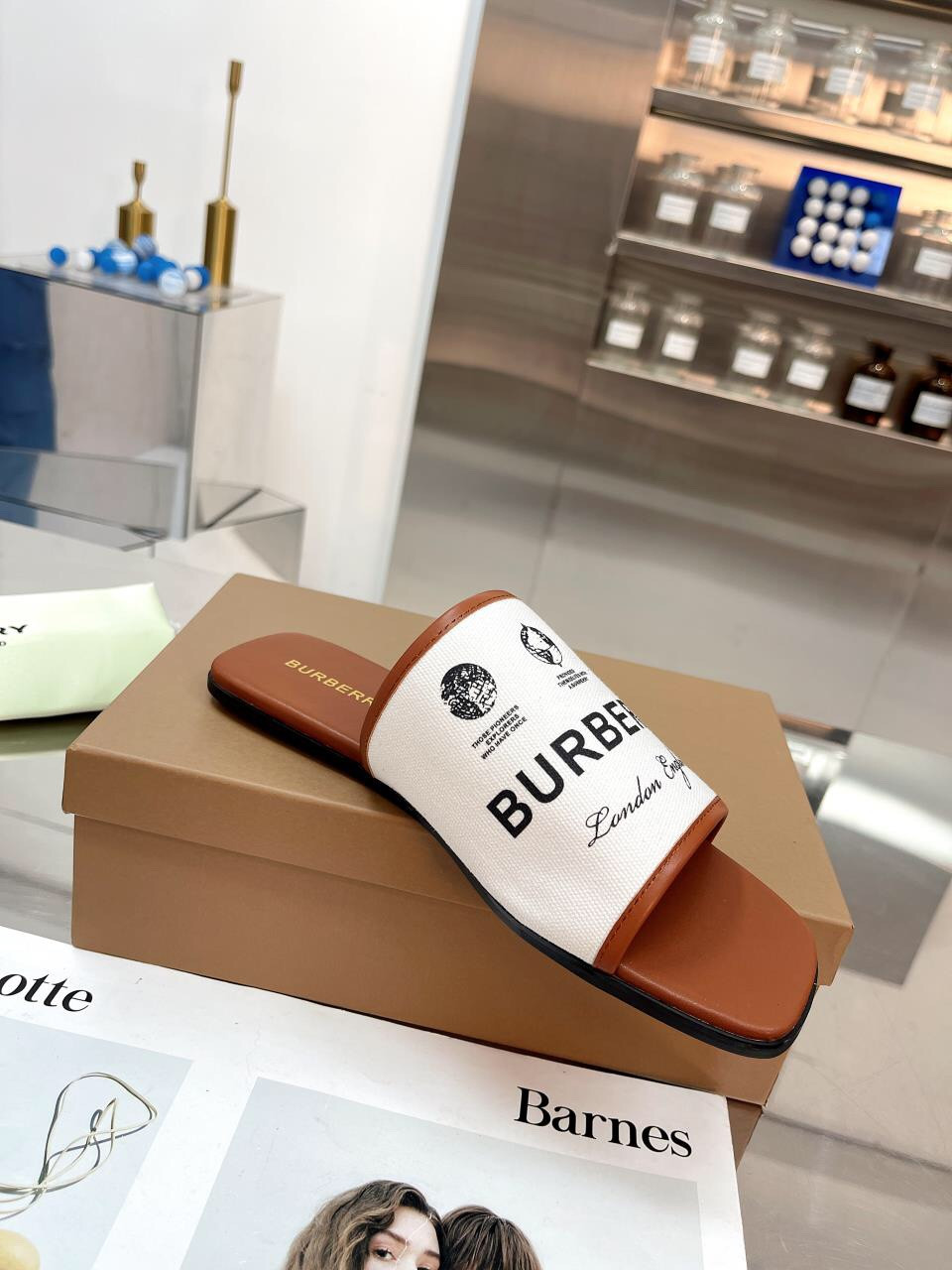 ua B**rry slides