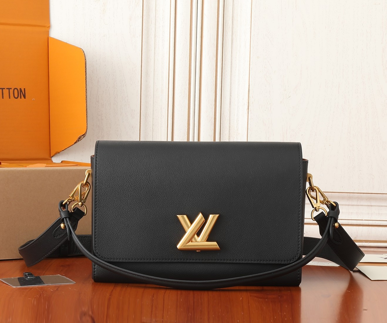 LV Soft Twist M24639 10.6 x 7.5 x 3.5 inches