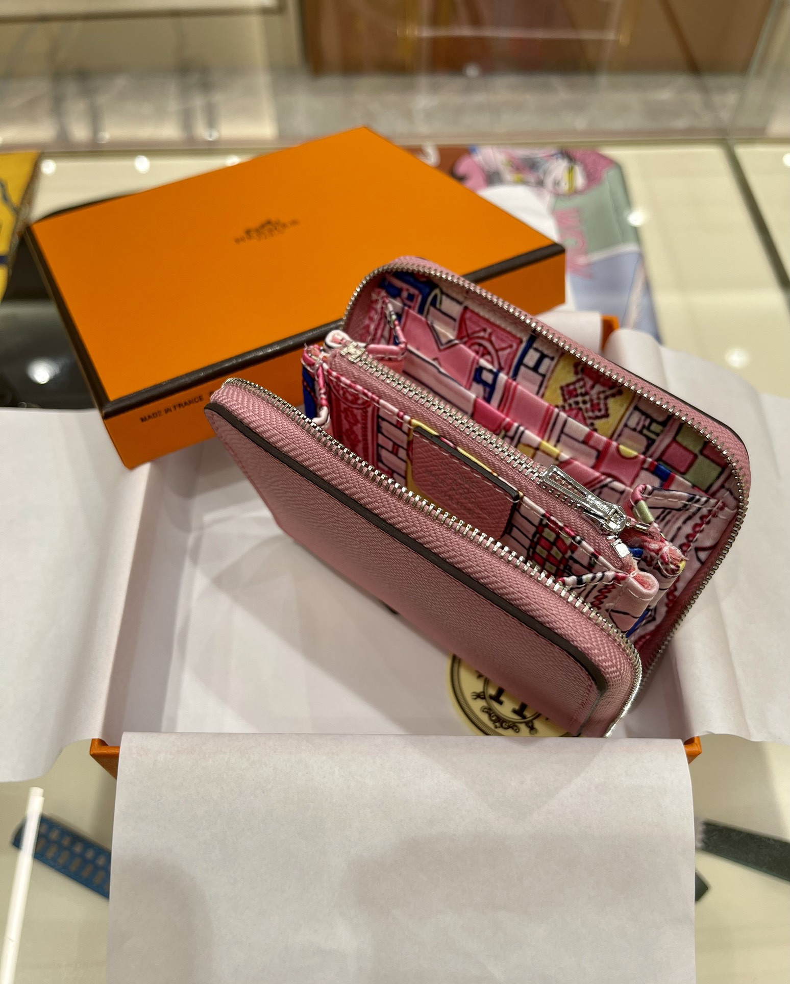 H**me5 wallet 11.5x2x9.5cm