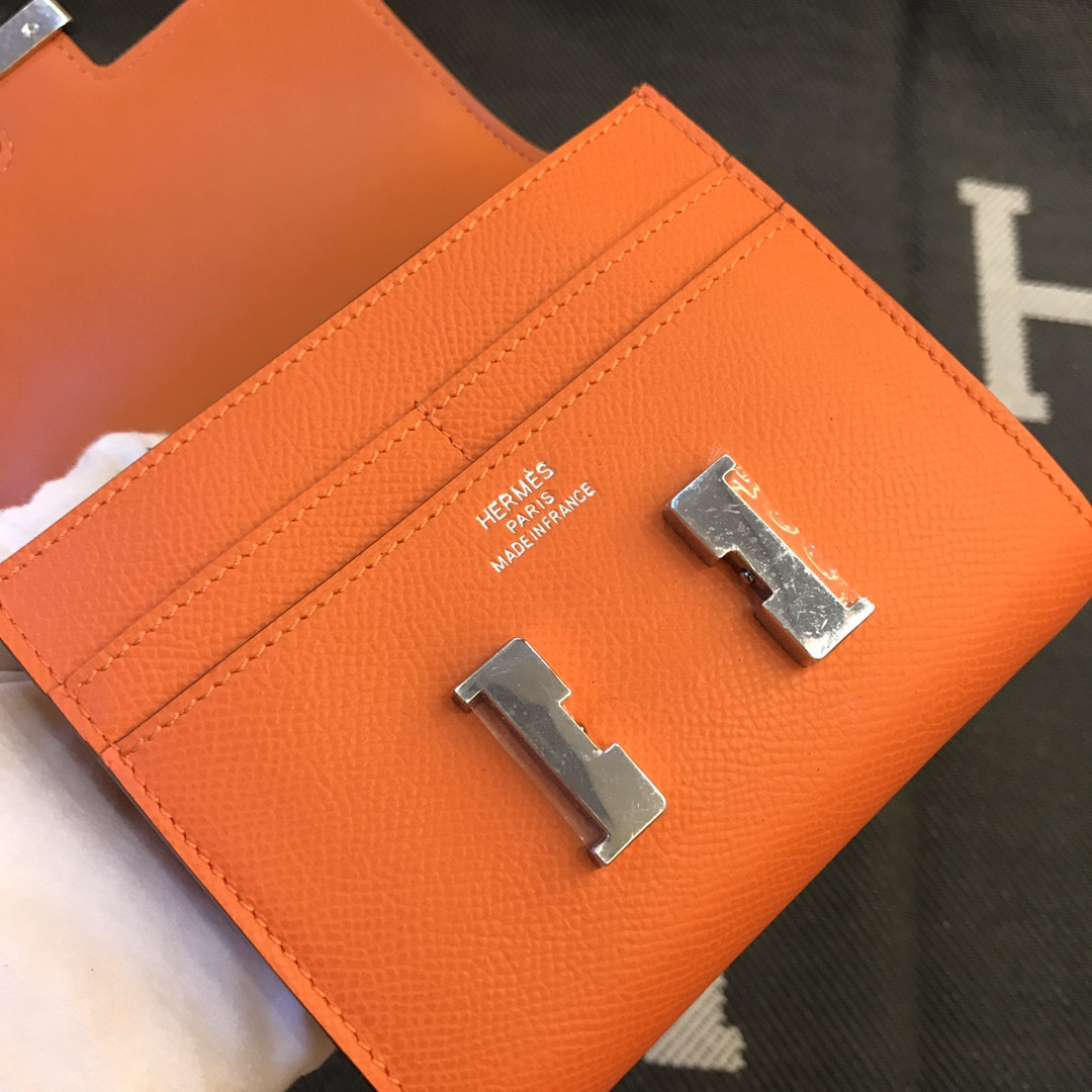 H**me5 wallet 13x12cm