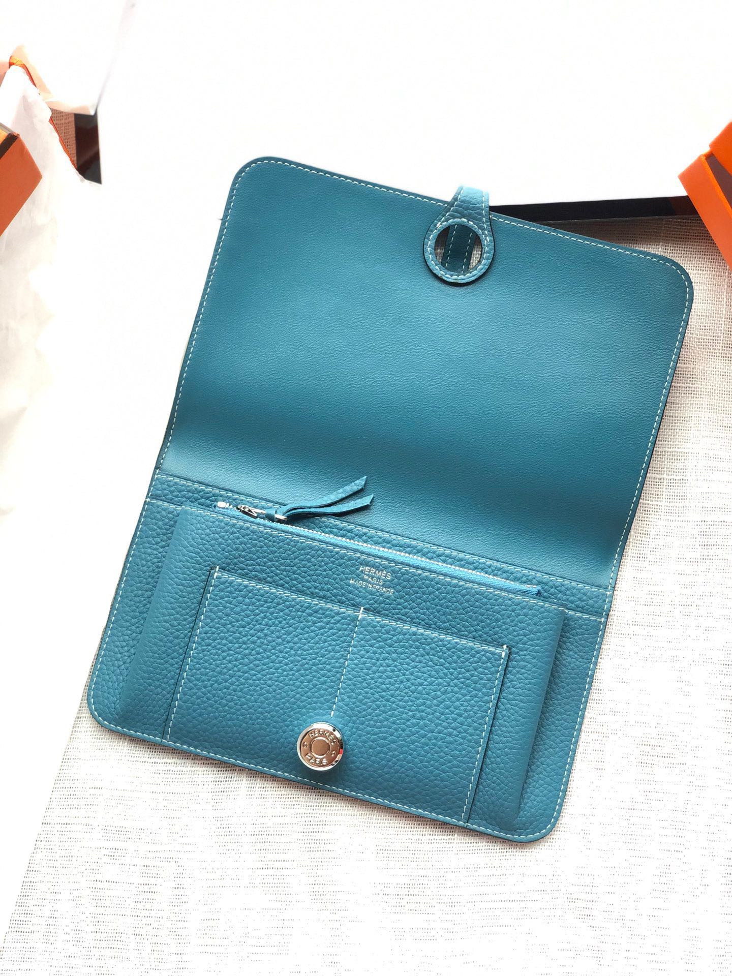 H**me5 dogon duo wallet 20.1cm