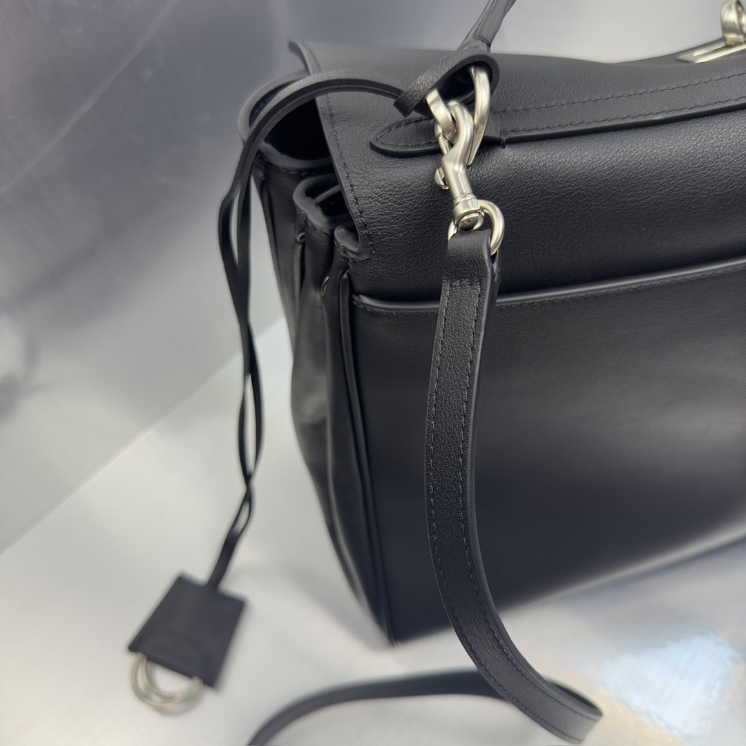 Ba*len*cia*ga rodeo large 39.8x29.9x12.9cm