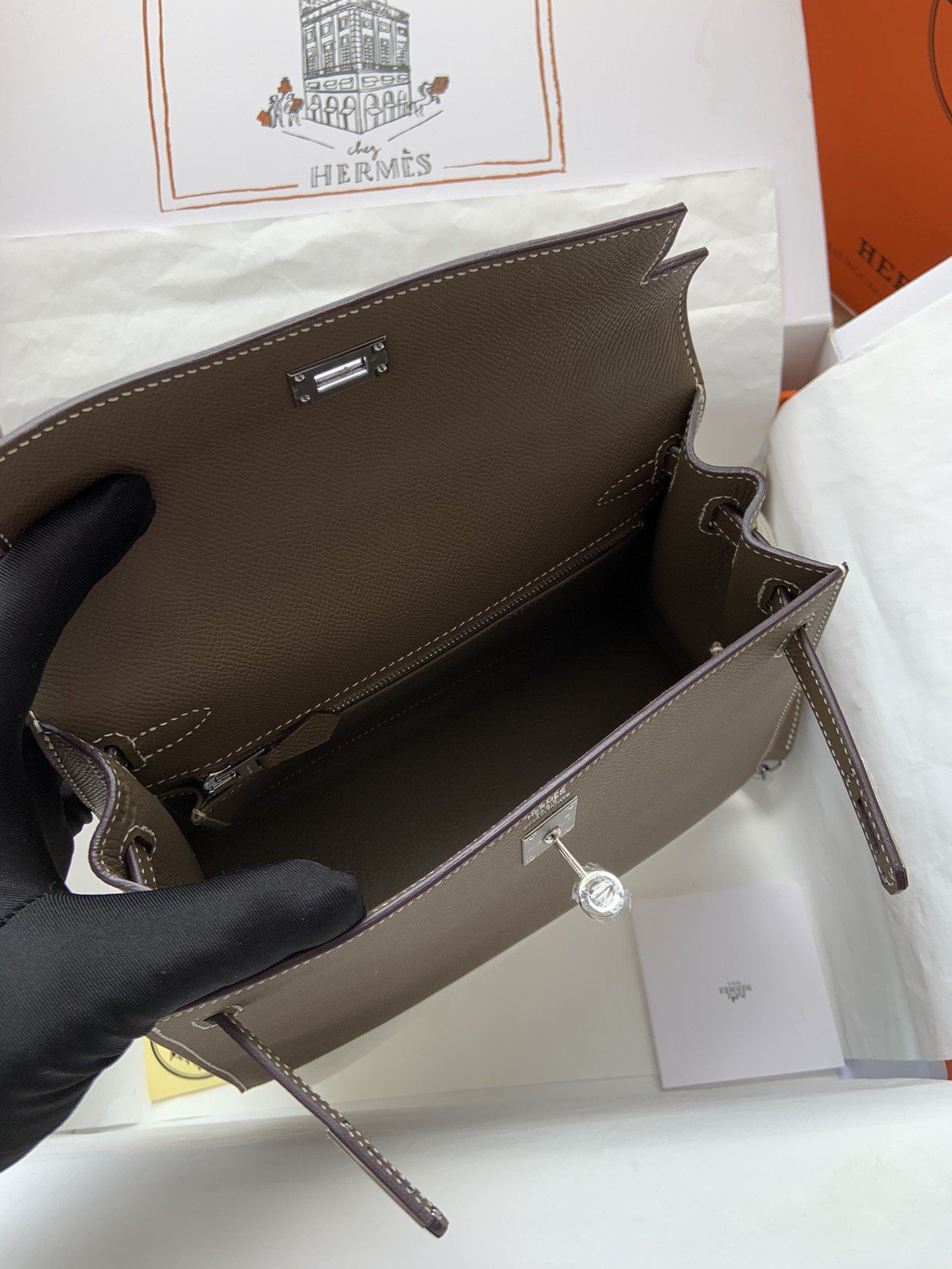 HERMÈS Kelly Silver-tone Hardware 25 28
