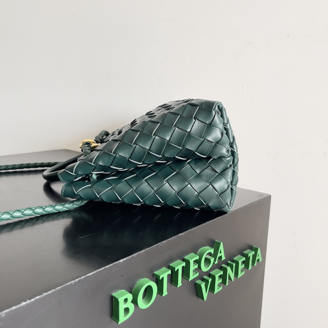 bo*te*ga Ve*ne*ta east-west andiamo 29x10x18cm