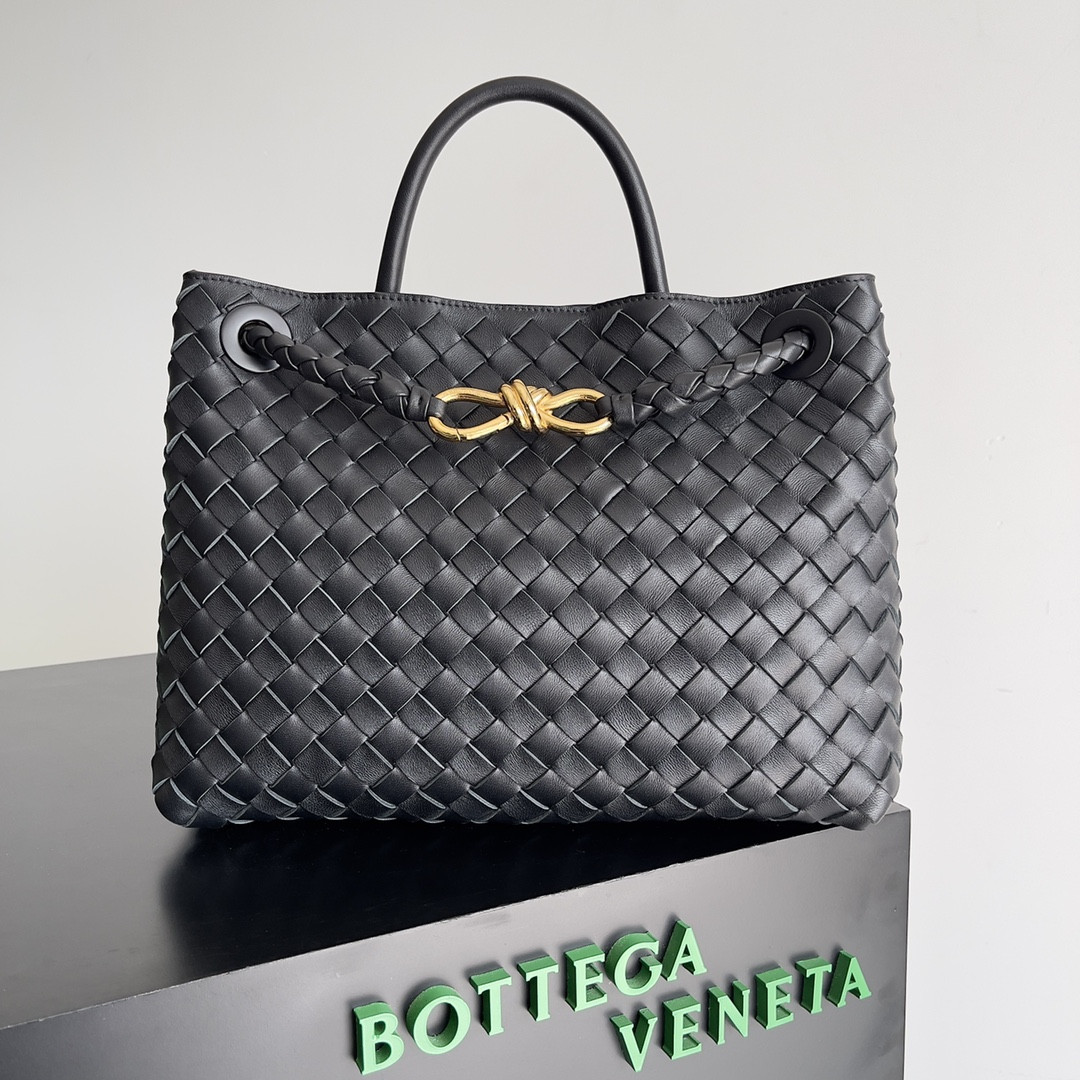 bo*te*ga Ve*ne*ta medium andiamo 32x25x11cm