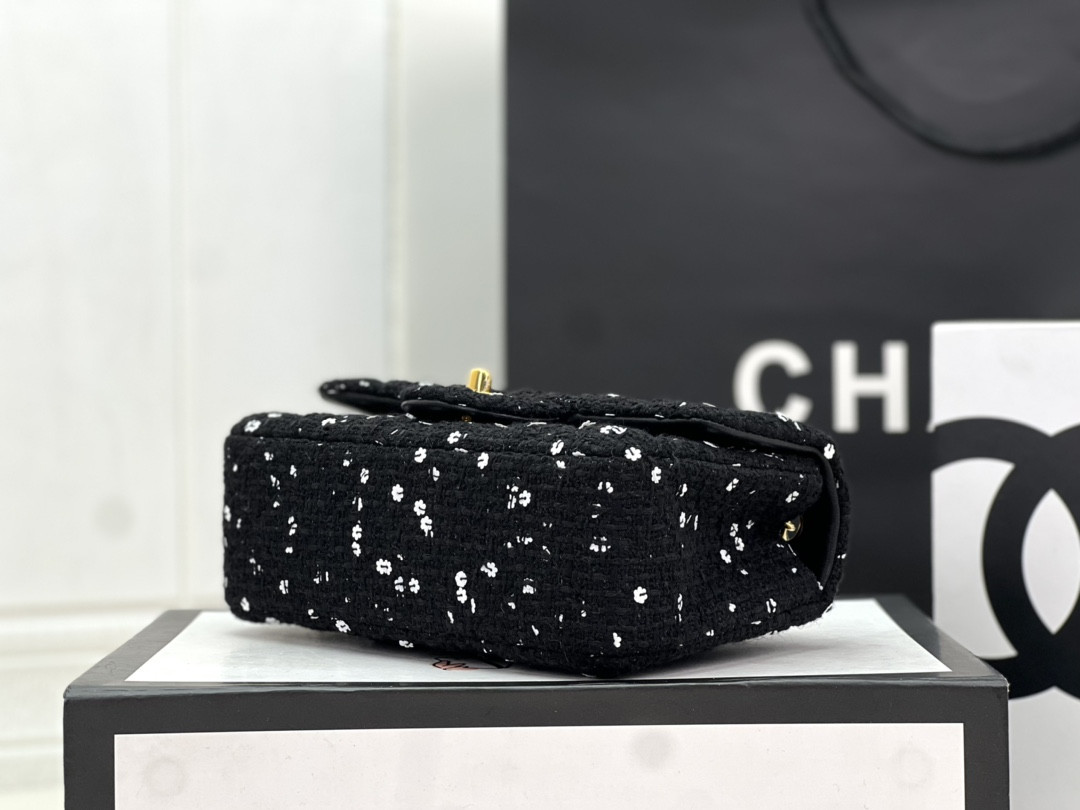 Ch*el classic flap bag 20cm