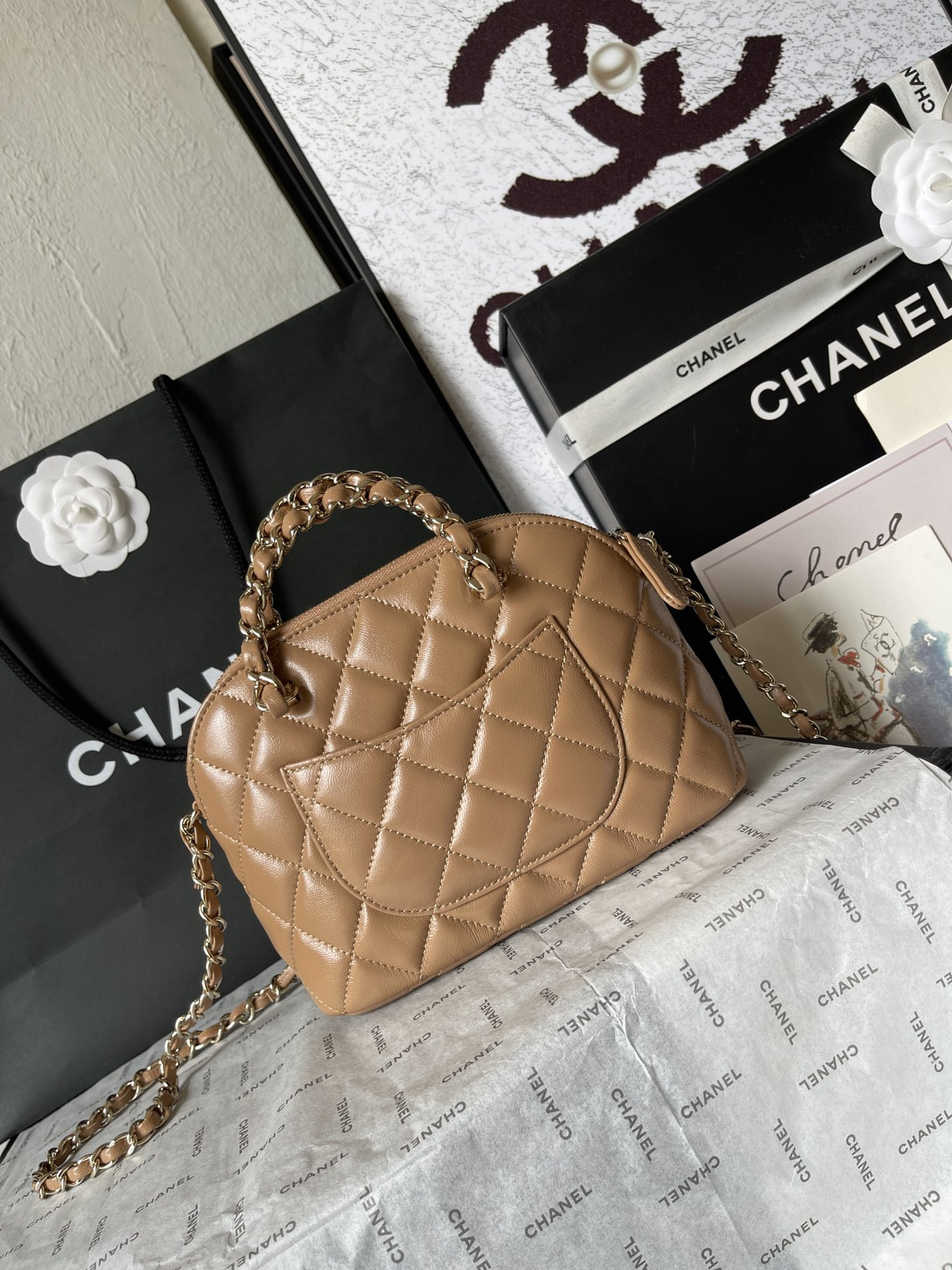 Ch*el small shopping bag 15x20x6cm