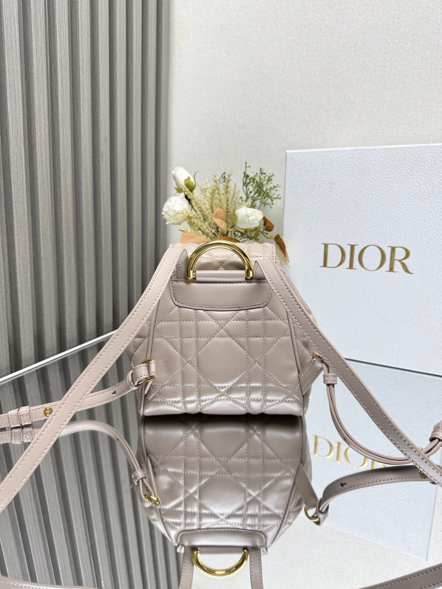 D*or caro backpack small 19.5 x 18.5 x 8.5 cm