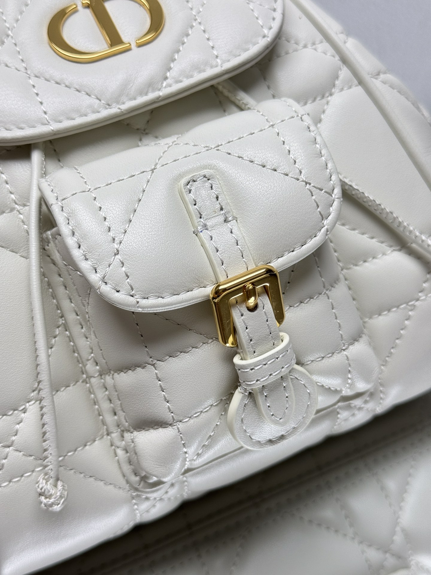 D*or caro backpack small 19.5 x 18.5 x 8.5 cm