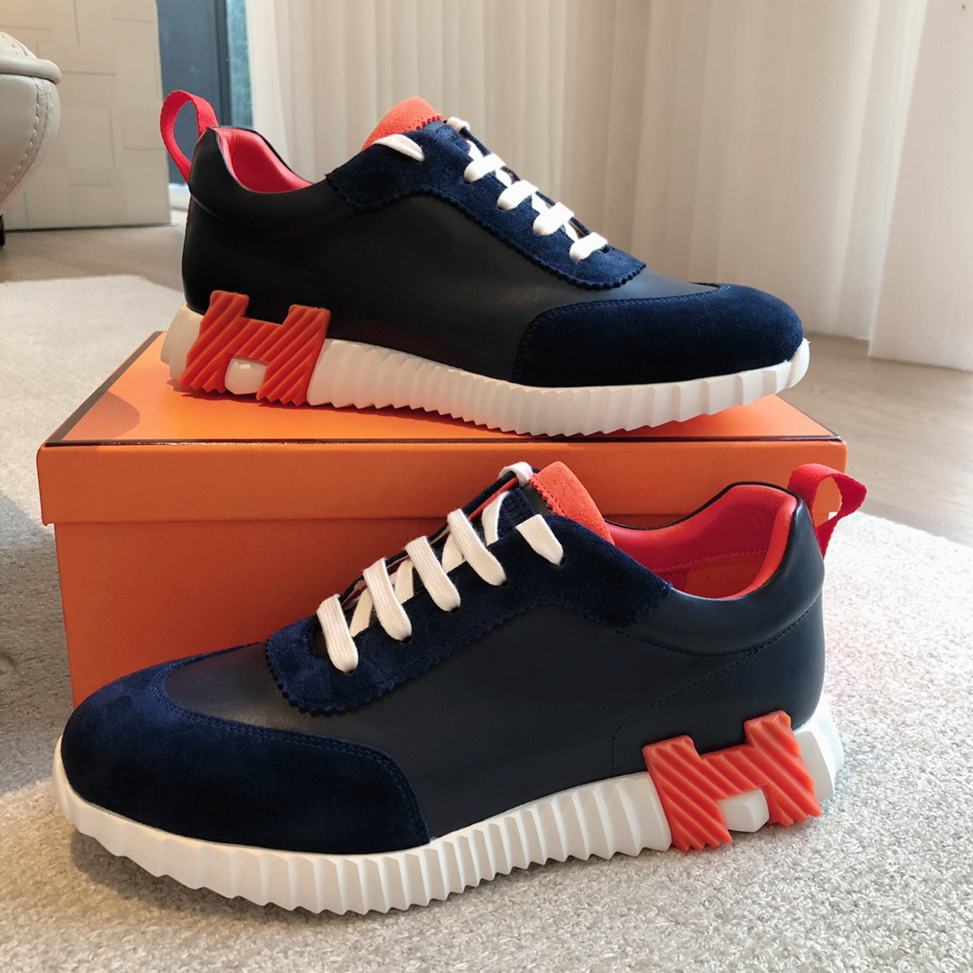 ua H**me5 bouncing sneaker
