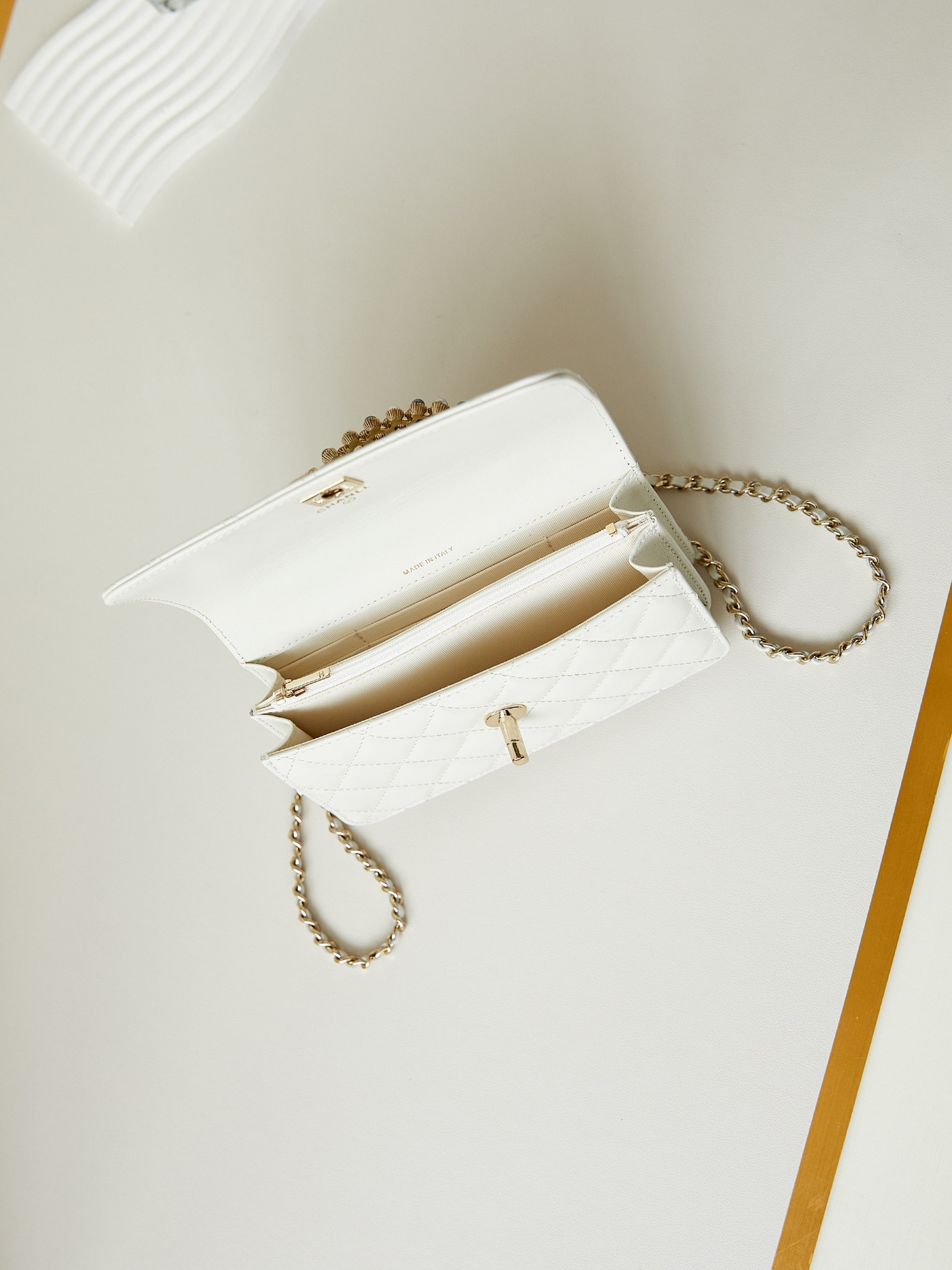 Ch*el 24p woc classic wallet on chain 11x18.5x6cm