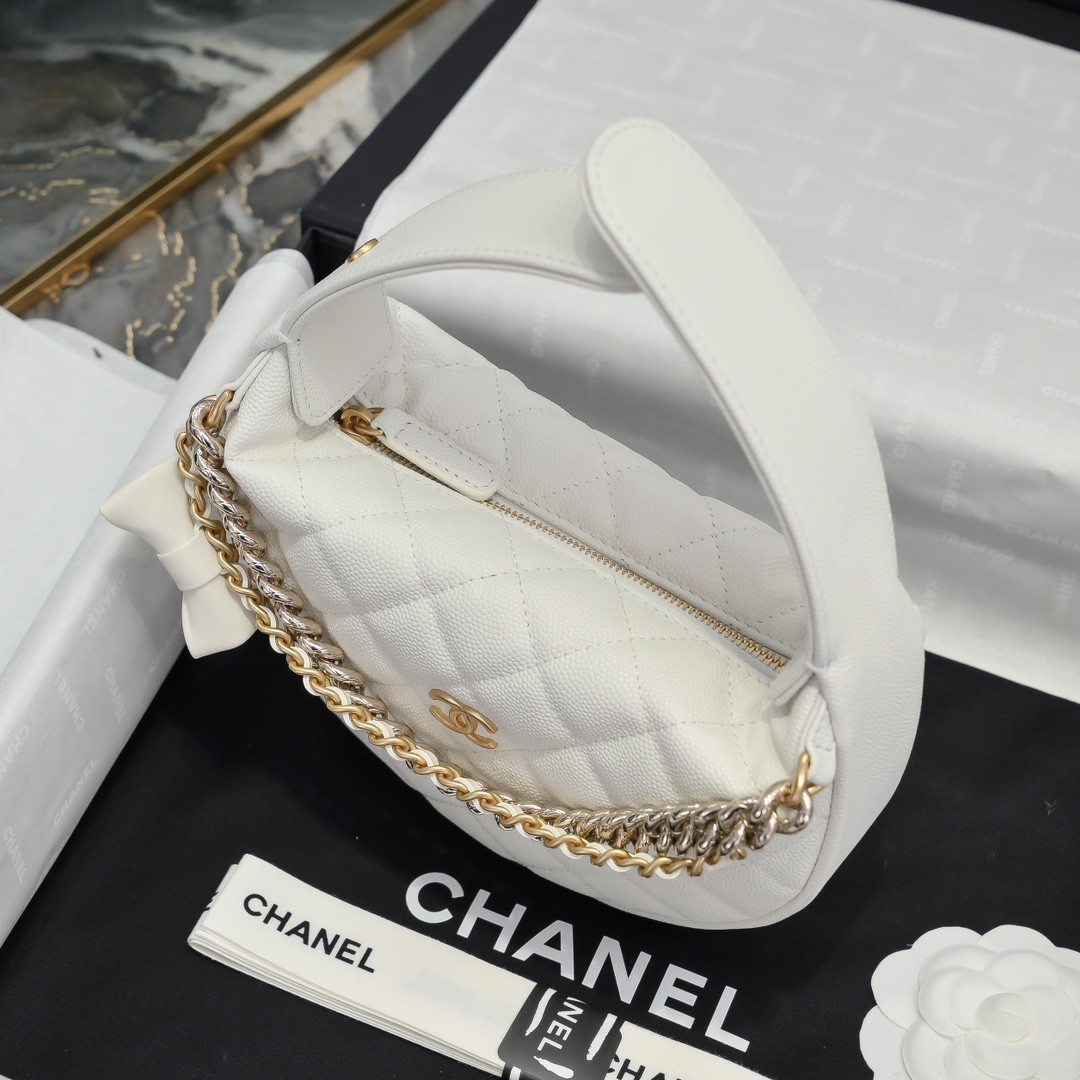 Ch*el clutch 18x17x8cm
