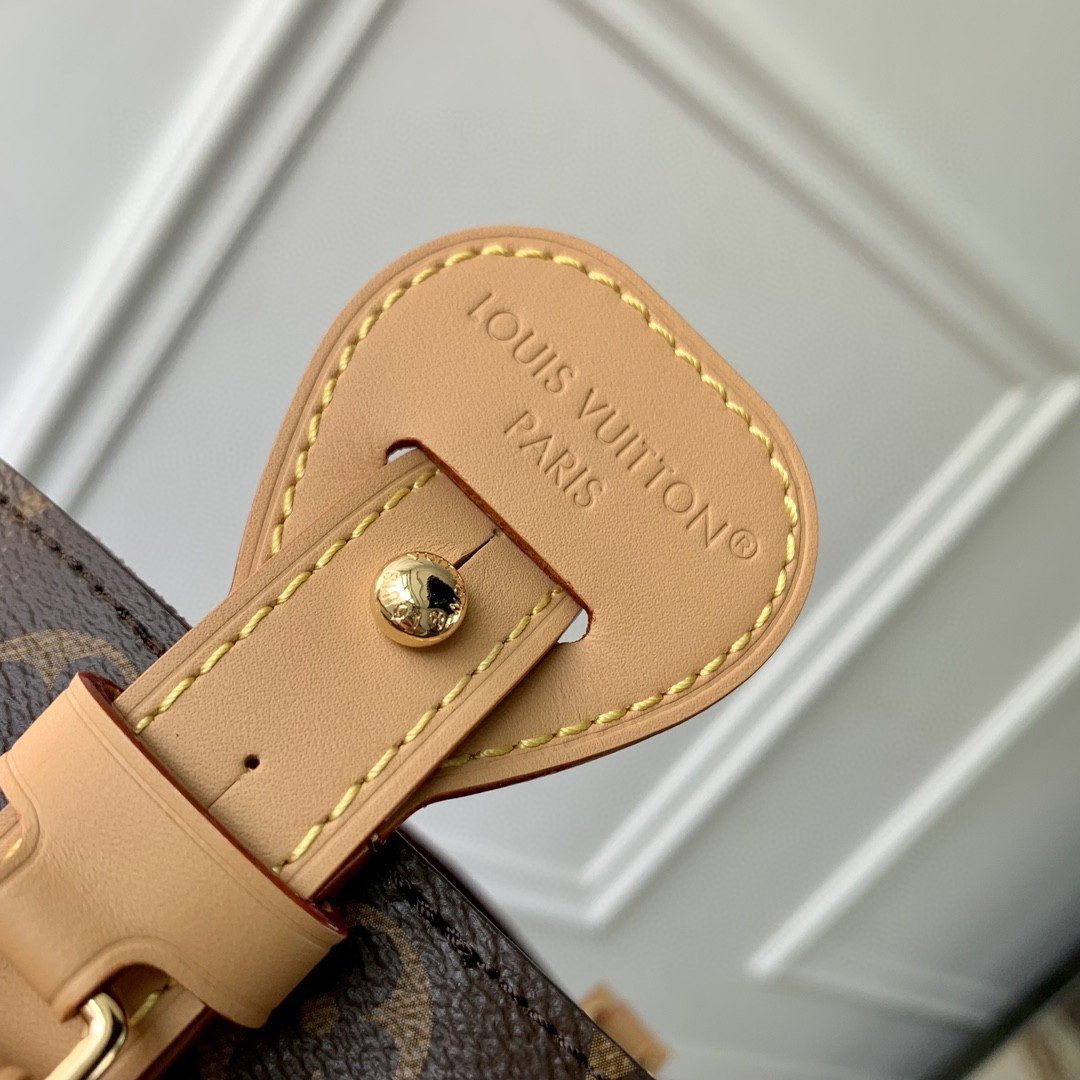 LV All In BB M12925 16x18x12cm