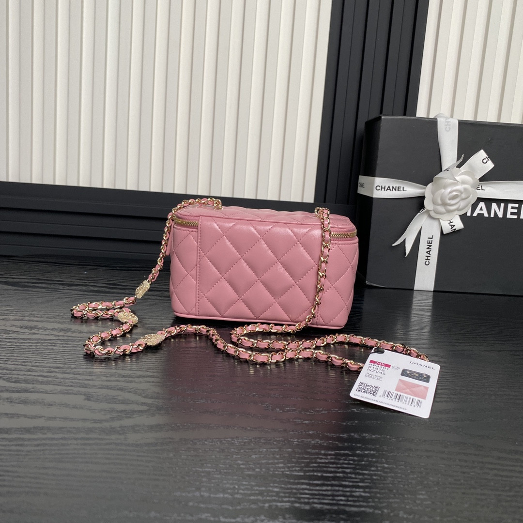 Ch*el vanity with chain  9.5x17x8cm