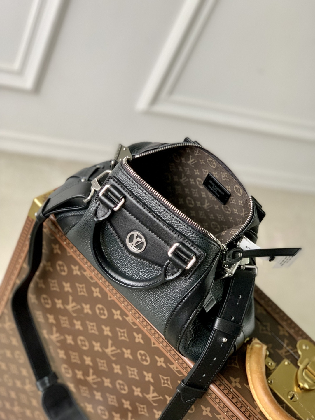 LV Biker PM M14514 30 x 12 x 12 cm