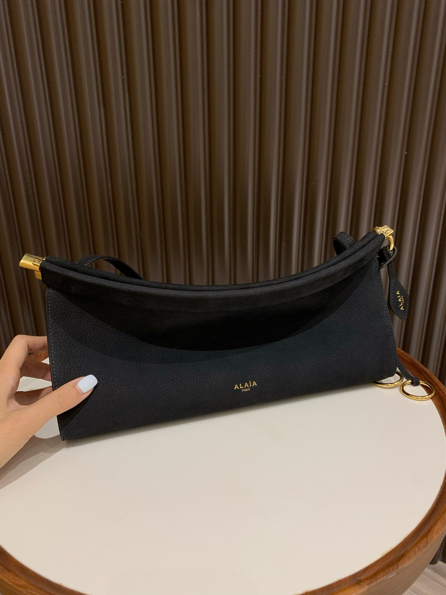 ALAÏA LE CLICK EAST WEST MEDIUM BAG 30x14x9cm