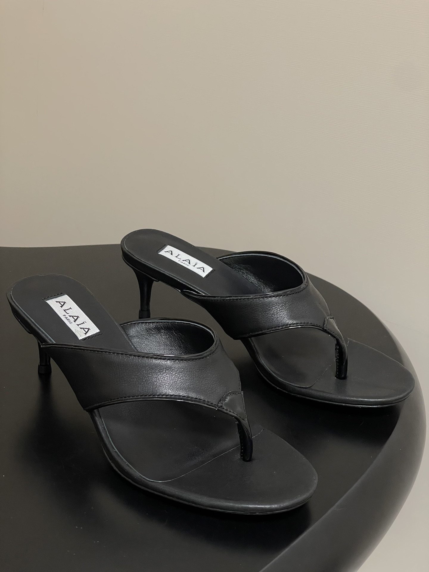 UA Alaia Triangle Flat Slides 5.5cm Heel(Customized Size 7-10 days production time)