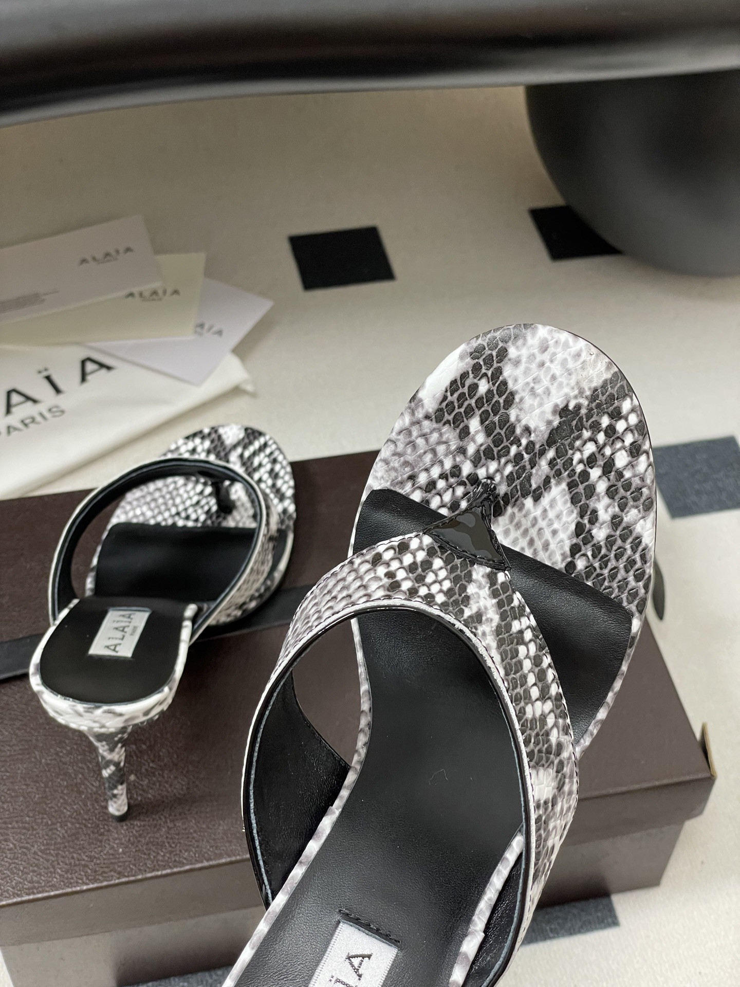 UA Alaia Triangle Flat Slides 9cm Heel(Customized Size 7-10 days production time)