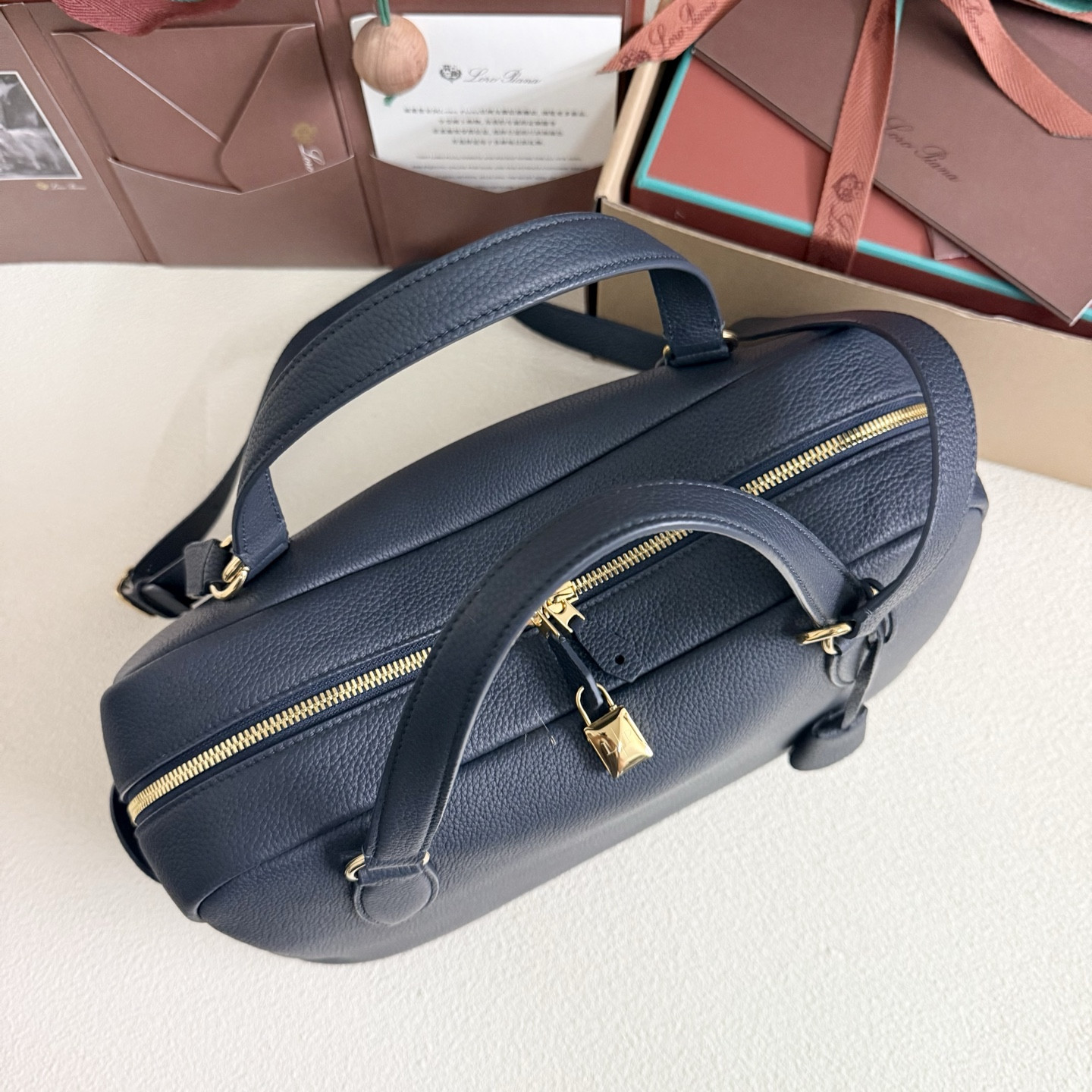 L**o p*ana needle deep royal blue 38x22x16cm
