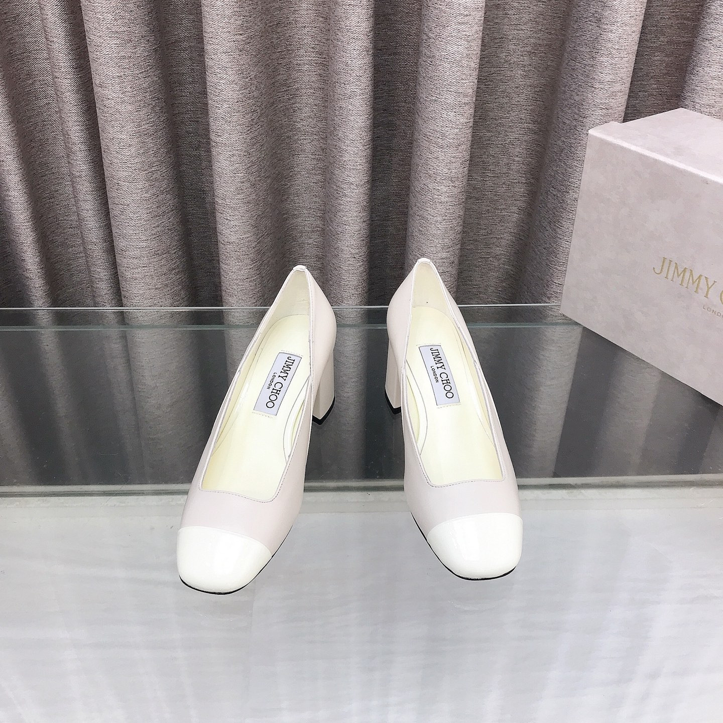 ua Ji*y Ch* jenson pumps 8.5cm
