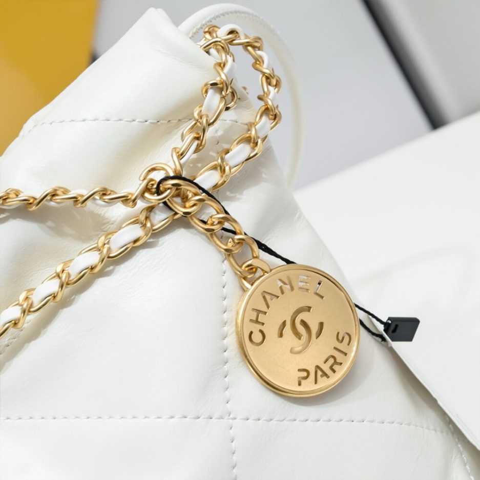 Ch*el 22 mini handbag